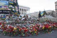 ФОТОПРОЕКТ: Годовщине Евромайдана посвящается...