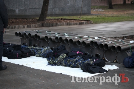 Военным из Кременчуга исполком передал аммуницию, купленную на бюджетные деньги