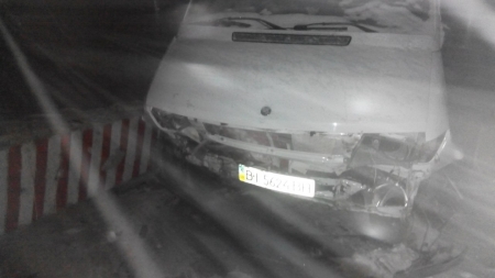 Автомобиль с кременчугскими волонтёрами врезался в блокпост на Луганщине