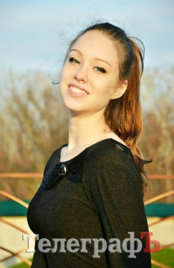 Две школьницы-кременчужанки "неперевершено" знают украинский язык