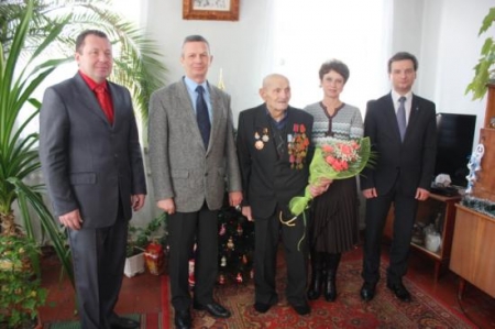 Самый известный в Кременчуге ветеран-долгожитель Иван Самокрик отметил свое 103-летие