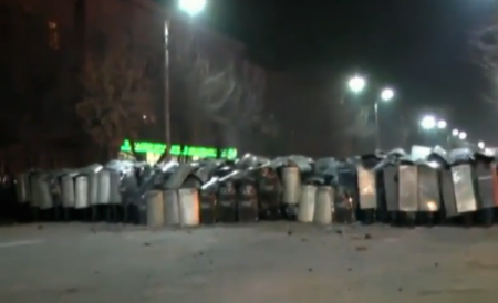 Армению охватили протесты из-за убийства армянской семьи солдатом РФ Армению охватили протесты из-за убийства армянской семьи солдатом РФ