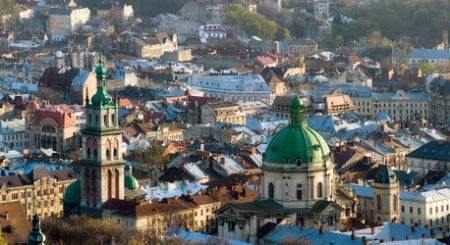 КРЕМЕНЧУК VS ЛЬВІВ: точки дотику Сходу і Заходу КРЕМЕНЧУК VS ЛЬВІВ: точки дотику Сходу і Заходу