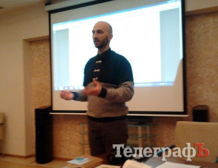 У Кременчуці відбувся круглий стіл в рамках проекту “Інкубатор Довіри”