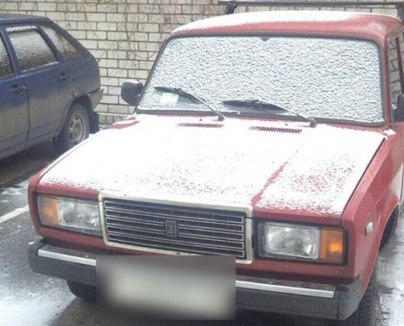 В Кременчуге юноши угнали «Жигуль», но не смогли на нём далеко уехать