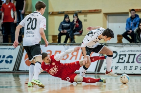 Футзал. «Лукас» уступил в Ивано-Франковске