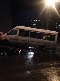 В Кременчуге на Молодёжном перевернулась маршрутка