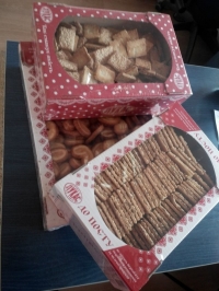 Укроп для "укропов", заморские носки, обувь и просто ЕДА...