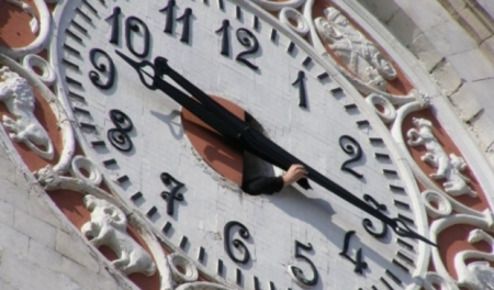 Кременчужани перейдуть на літній час 29 березня Кременчужани перейдуть на літній час 29 березня