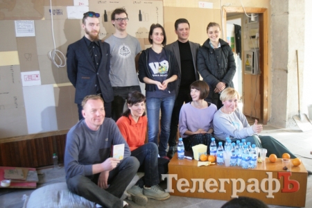 Бельгийцы и киевляне реконструируют "Художественный салон" в Кременчуге