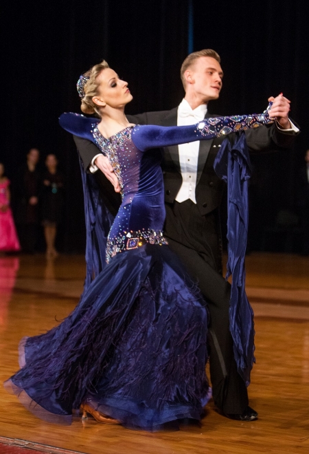 Кременчужане привезли награды со Всеукраинских соревнований по спортивным танцам