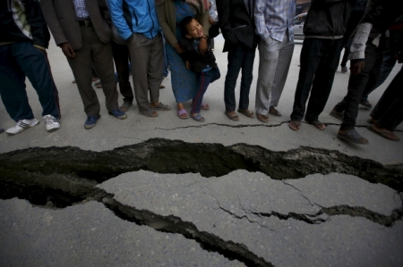 Видео землетрясения в Непале