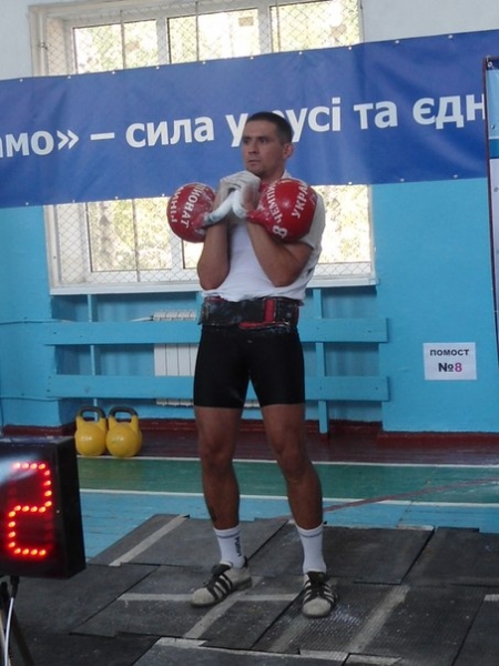 Денис Бондар став віце-чемпіоном змагань у двоборстві