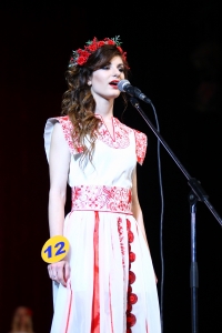 "За свою победу я благодарю Бога" - Алина Радченко, королева КрНУ 2015