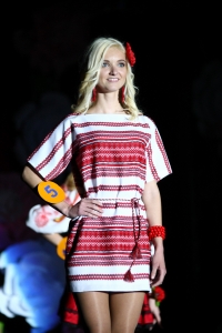 "За свою победу я благодарю Бога" - Алина Радченко, королева КрНУ 2015