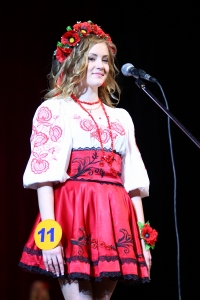 "За свою победу я благодарю Бога" - Алина Радченко, королева КрНУ 2015