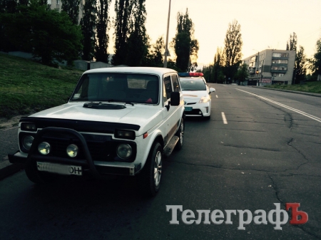 В Кременчуге сотрудники ГАИ гнали угонщика через весь парк Мира