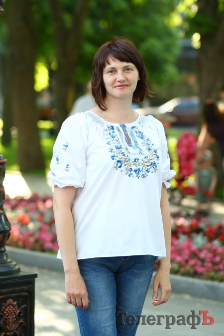 Как кременчужане День вышиванки отмечали