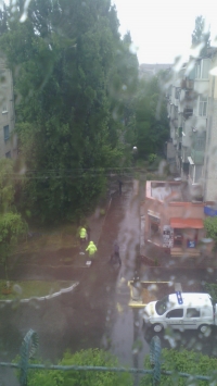 В центре Кременчуга милиция оцепила пятиэтажку из-за подозрительного пакета