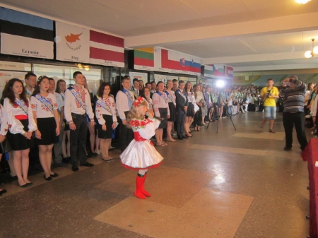 Для кременчугских школьников прозвучал "последний" звонок. Присылайте фото!!!