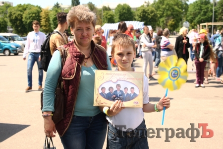 Флешмоб по плетению масксетей: поработали на ура!