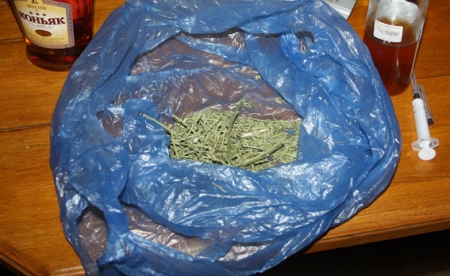 В Кременчуге милиция с помощью активистов задержала «хранителя наркоты»