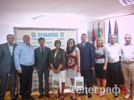 Кременчук перевіряли: у місті побувала канадсько-українська експертна делегація Кременчук перевіряли: у місті побувала канадсько-українська експертна делегація