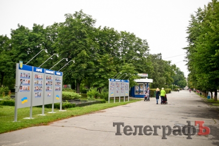 Памятный знак Небесной Сотне уже установлен. Открытие в 17.00