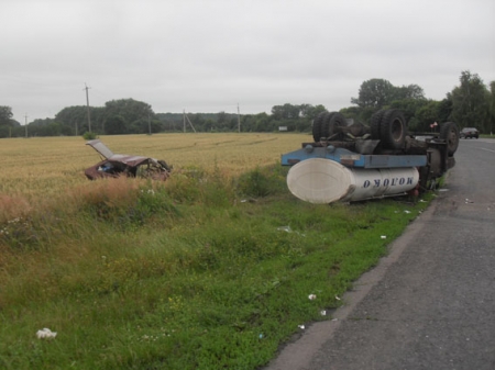 В ДТП на Полтавщине погибло два человека