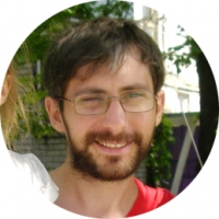 «Дідусь закривав Зоряні очі долонею, щоб не бачила вбитих на вулиці...»