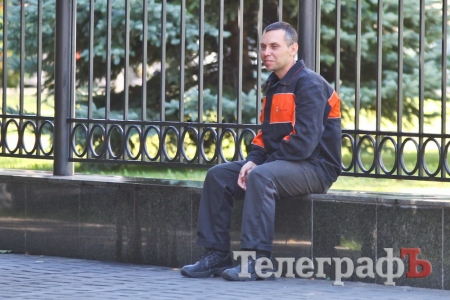 "Укртатнафта" вывела 500 человек на пикет перед офисом ПДМН в Кременчуге