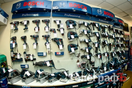 Магазин «Мир Инструмента» презентовал кременчужанам электроинструмент из Германии