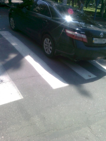 О - "Зебра"! Тут и припаркуюсь!