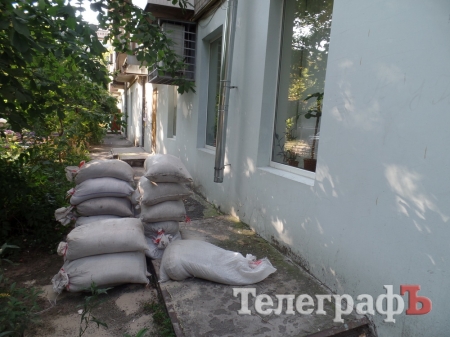 В Кременчуге возле офисов "Визита" и Майдана нашли самодельную бомбу