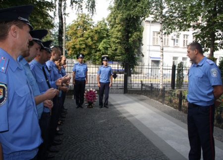 У Кременчуці міліціонери вшанували пам'ять загиблих колег