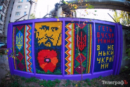 Разыскивается соавтор кременчугского портрета Кобзаря из пластиковых крышечек