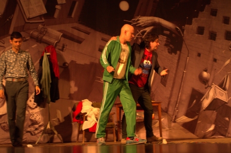 Комедийная пьеса «А-ля кобеля! Или все что движется..» «порвала» Кременчуг