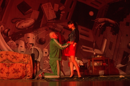 Комедийная пьеса «А-ля кобеля! Или все что движется..» «порвала» Кременчуг