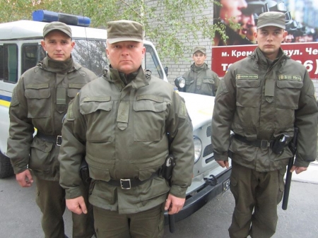 Кременчугские нацгвардейцы предотвратили кражу в ПТУ и задержали мужчину с наркотиками