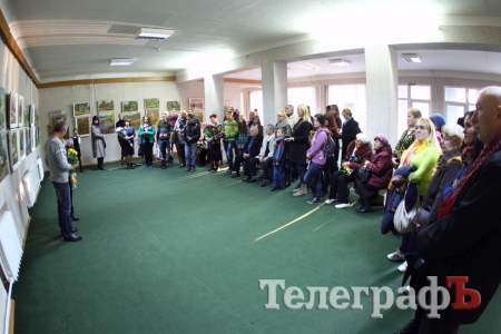 Килограммы краски и отсутствие кисти — в основе живописи Бориса Сердюка