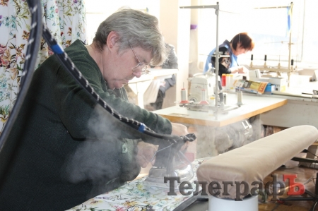 Кременчужанки одевают европеек