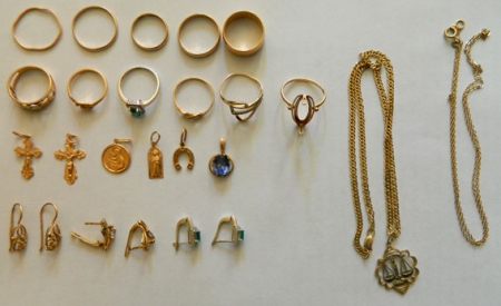 Кременчугская полиция выставила на обозрение краденые вещи - узнайте своё и забирайте