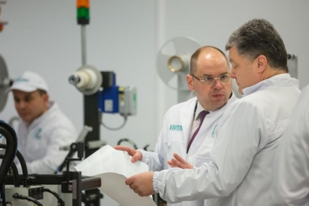 В Украине стали изготавливать пластиковые паспорта, которые будут выдавать с 2016 года