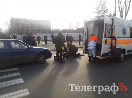 В Кременчуге на пешеходном переходе сбили 20-летнего парня