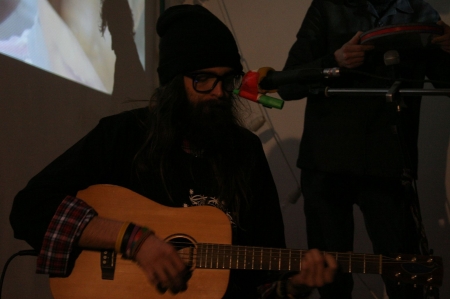 Харьковский музыкант Сергей Онищенко ездил по миру, заглянул и в Кременчуг