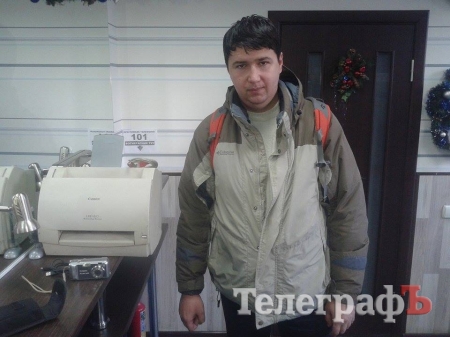 Принтер и фотоаппарат от Виталия поедут воевать на Донбасс