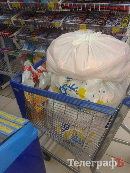 Кременчуцькі волонтери отримали допомогу з Сербії