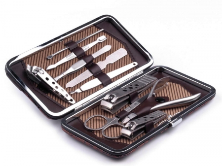 Коли манікюр може дорого коштувати…