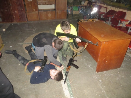 Юні гвардійці зачищали будівлі та знімали бойовий стрес 