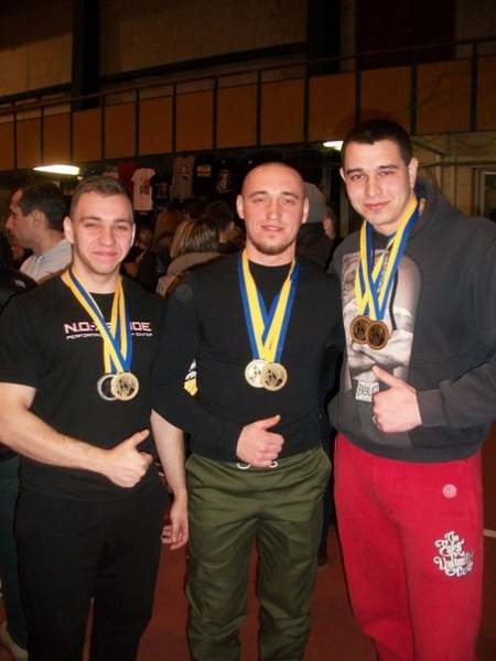 Кременчужани здобули 6 нагород чемпіонату України з паурліфтингу